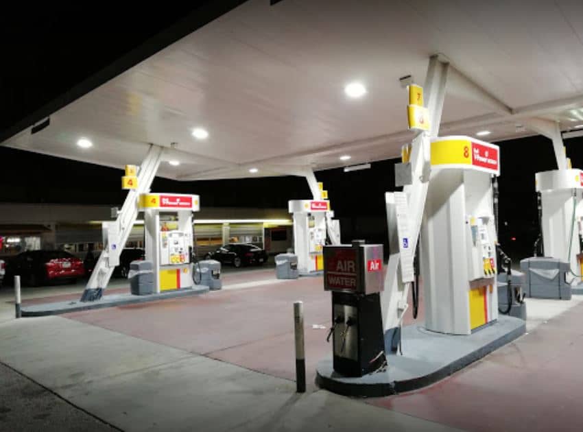 shell station near me open